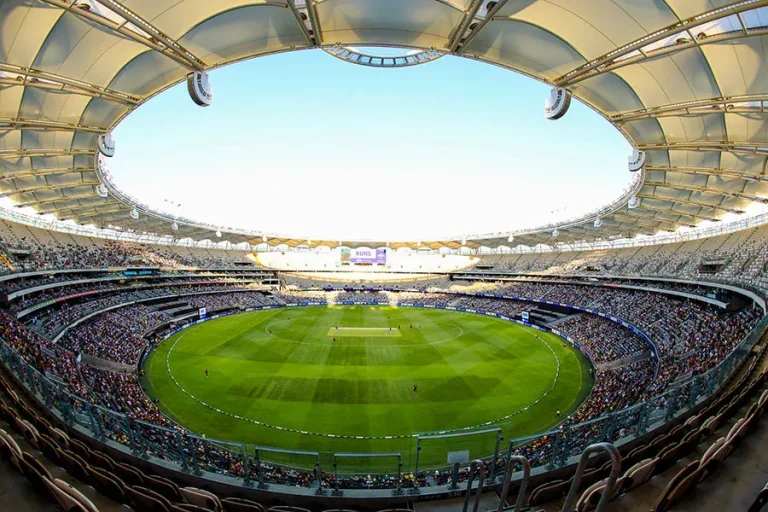 Best Cricket Stadiums – Iconic Venues & Unforgettable Matches